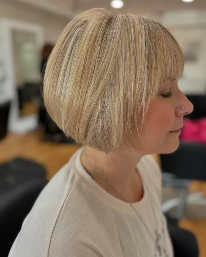 Chin-length layered bobs